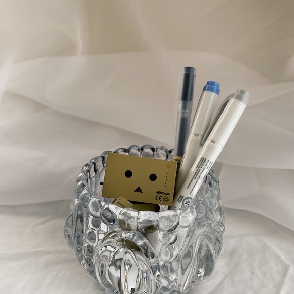 Instagram @mcmadem - Picture 2 of 16